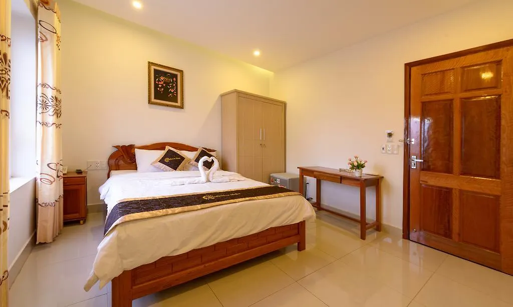 Sunflower Hotel Da Nang Vietnam